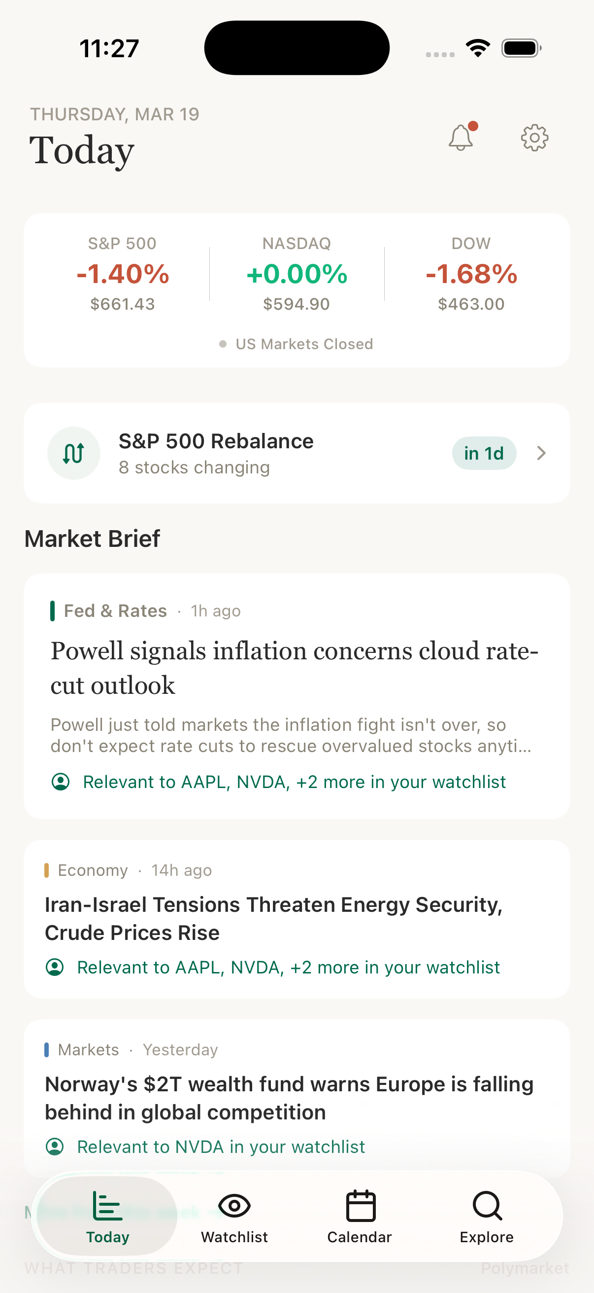 Howl app showing Market Brief with S&P 500, macro news, and personalized stories
